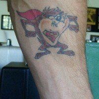 Le tatouage avant-bras de hamster-superman de dessin animé