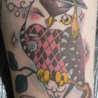 Knowitall all knowing owl tattoo in colour