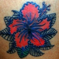 Le tatouage des fleurs d'hibiscus noires et rouges