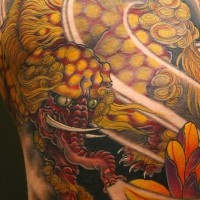 Japanische goldene Elefant-Festie Tattoo