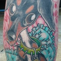 Bein Tattoo, Herzen, lustiger, schwarzer Hund, Halsband