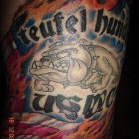 Bulldogge in Flamme USMC Tattoo