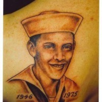 Porträt  von militärischen Matrosen Tattoo