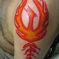 Fenice rosso simbolo tatuaaggio