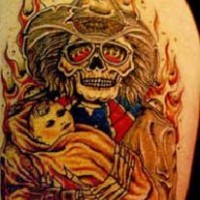 Flammendes Cowboy-Skelett mit Kind Tattoo