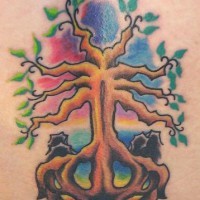Tatuaggio fantastico l'albero colorato