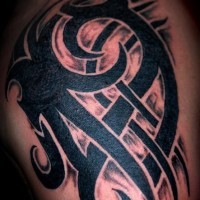 Shoulder tattoo, black, aggressive,pattern  net