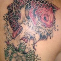 Back tattoo with green turtle and big redfish