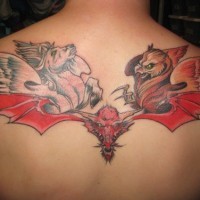 Tatuaggio sulla schiena il pipistrello terribile rosso & Pegaso & l'aquila