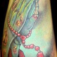 Türkisblaue betende Hände des Zombies Tattoo