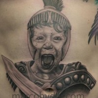 Tatuaje  de chico romano  con espada y escudo