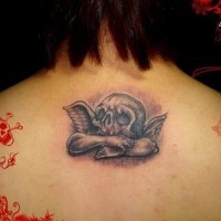 insolito stile combinato angelo scheletro tatuaggio a parte superiore di schiena