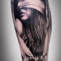 Very realistic looking black and white blind female angel tattoo on leg