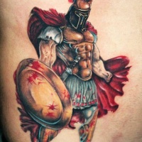 colori vivaci gladiatire in mantello rosso tatuaggio