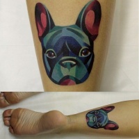 Aquarellporträt eines Hundes Tattoo am Bein von Sasha Unisex