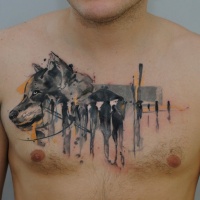 Tatuaggio sul petto il lupo nero