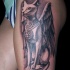 3D wunderschönes schwarzes Oberschenkel Tattoo mit ägyptischer Katze Statue mit Flügeln