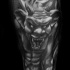 Gris lavado estilo detallado gargoyle malvado tatuaje