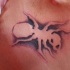 Tatuaje de rastro de la hormiga