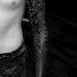 Tatuaje en el brazo completo,
esquema mecánica negra