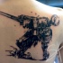 Abstrakter Stil schwarzes Schulter Tattoo mit interessantem Roboter