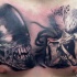 Tatuaje en el pecho, dos monstruos sanguinarios