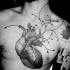 incredibile realistico  grande cuore  nero e bianco tatuaggio su petto