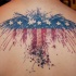 Schöne Farben der amerikanischen Flagge Adler Tattoo am Rücken
