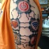 colorato disadattato tatuaggio a mezza manica