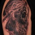 fresca idea di orso muso aperto tatuaggio sulla spalla