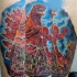 Tatuaje en la pierna,
Godzilla roja furiosa en la ciudad