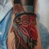 fresco testa di gallo in cappello con monocle tatuaggio su piede