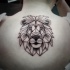 Estilo de punto tinta negra tatuaje de la parte superior de la cabeza del león