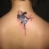 elegante fata tatuaggio sulla schiena per ragazza