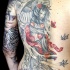 grigio rosso giapponese geisha tatuaggio sulla schiena di uomo