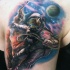 grande dettagliato colorato astronauta tatuaggio su spalla