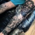 Tatuaje en la pierna completa, caras grandes detalladas de monstruos espeluznantes