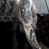 Tatuaje en el brazo,
guerreros fantásticos detallados
