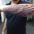 Tatuaje de ala simple bonita en el antebrazo