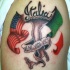 MAPA ITALIANA E BANDIERE AMERICANA ED ITALIANA TATUAGGIO
