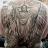 Tatuaje en la espalda, jesús brillante con ángeles tristes