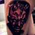Tatuaje en el muslo,  héroe Darth Maul  excelente