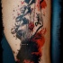 Tatuaje en la pierna, parte de la guitarra fascinante