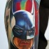 Tatuaje en la pierna, Batman realista con símbolo