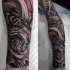 Neo japanischer Stil schwarzes Unterarm Tattoo Unterarm mit Blumen