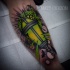 New school style colored tattoo of creepy street lighter