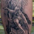 Tatuaje en la pierna de un viejo angel.