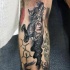 Oldschool Stil schwarzer mystischer Geist Hund Tattoo am Bein