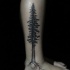 Tatuaje en la pierna, pino alto precioso