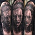 Realismus Stil schwarzes Marilyn Mansons Portrait Tattoo an der Schulter mit verschiedenen Symbolen